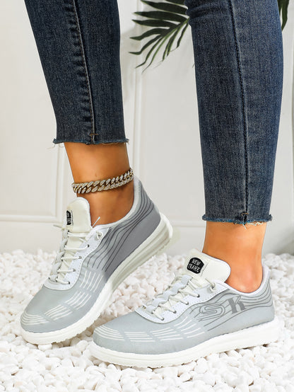 Women's Wave Pattern Lace-Up Sport Sneakers