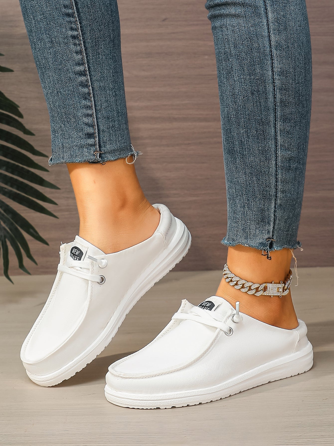 Women's White Casual Lace-Up Boat Shoes