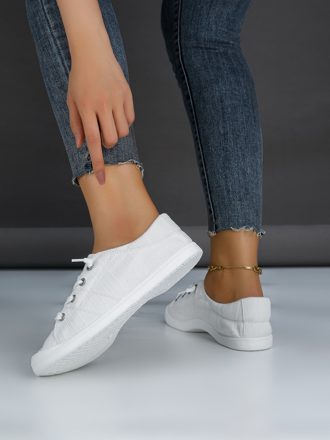 Women's White Low-Top Canvas Lace-Up Sneakers