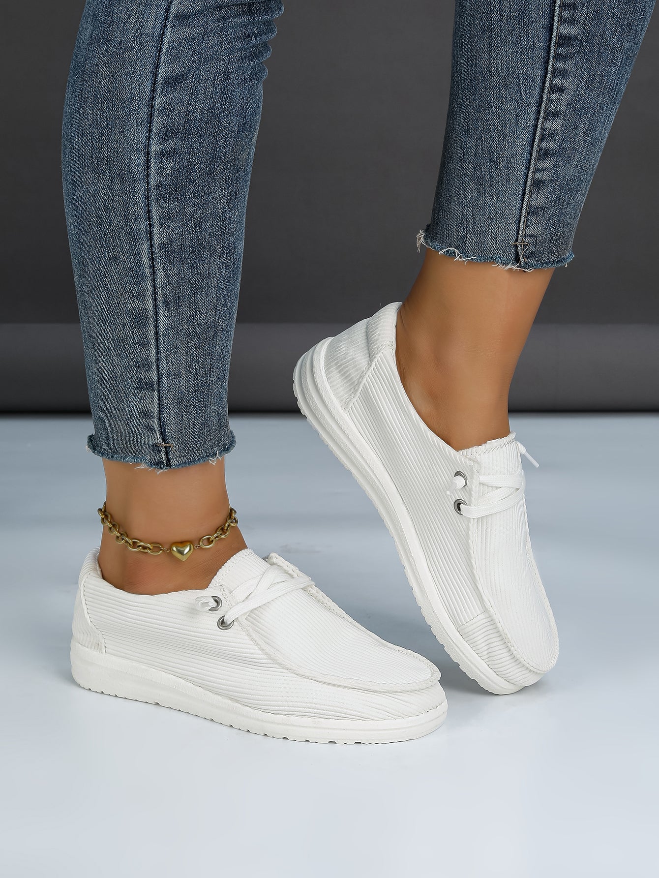 Women's Corduroy Lace-Up Boat Shoes