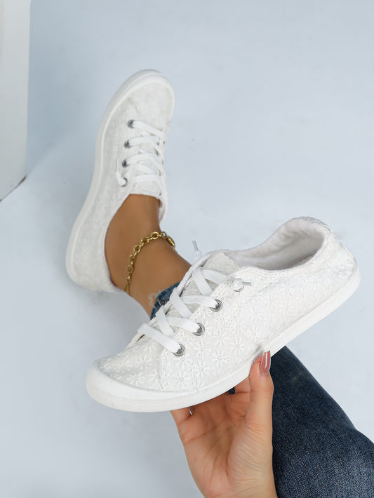 Women's Lace Floral Low-Top Lace-Up Sneakers