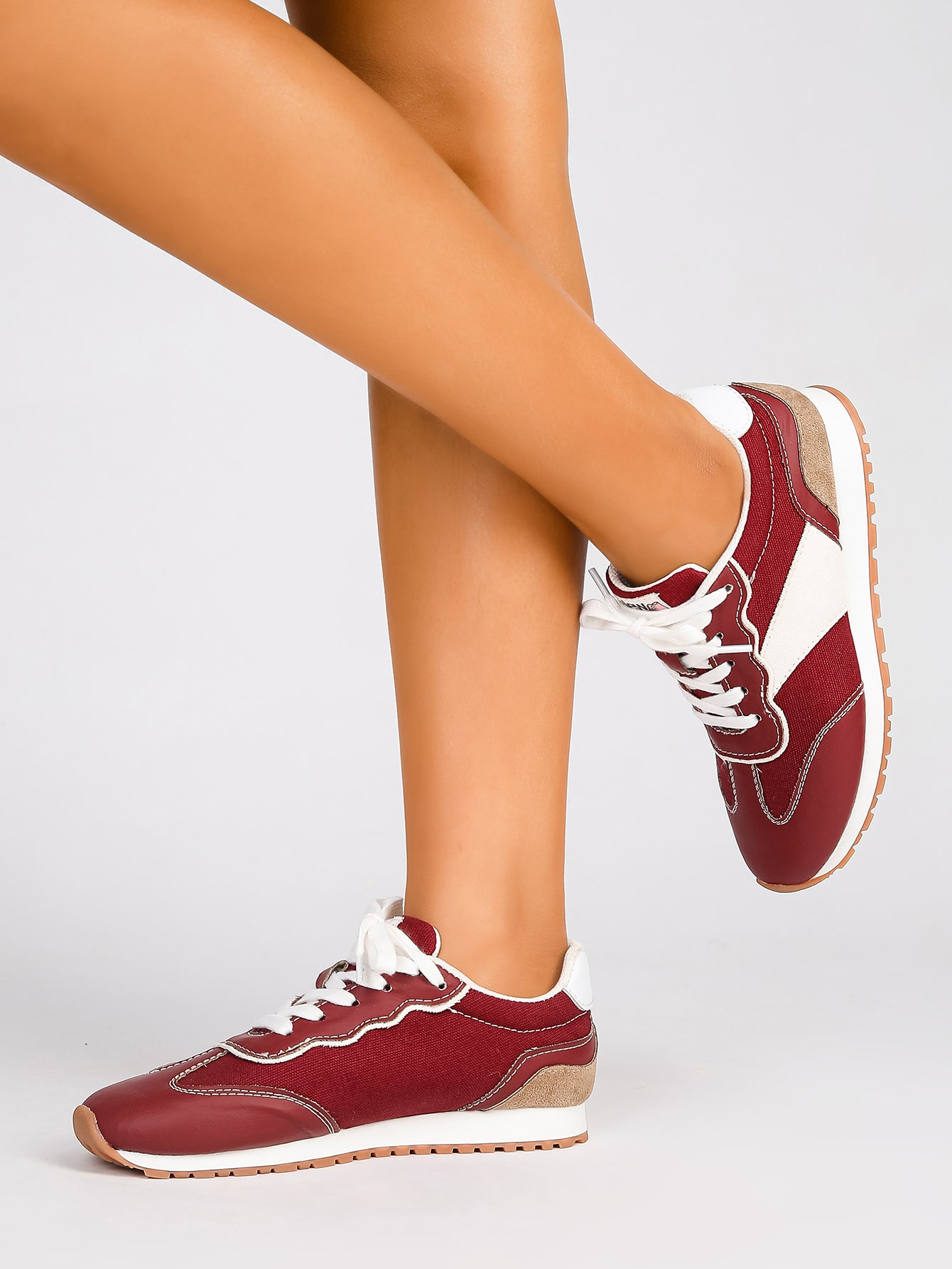 Women's Retro Color Block Lace-Up Running Sneakers