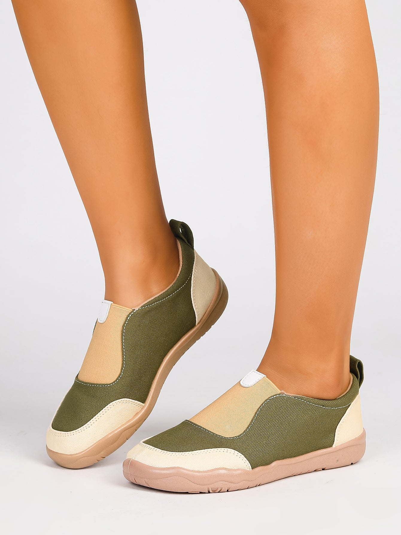 Women's Color Block Slip-On Casual Sneakers