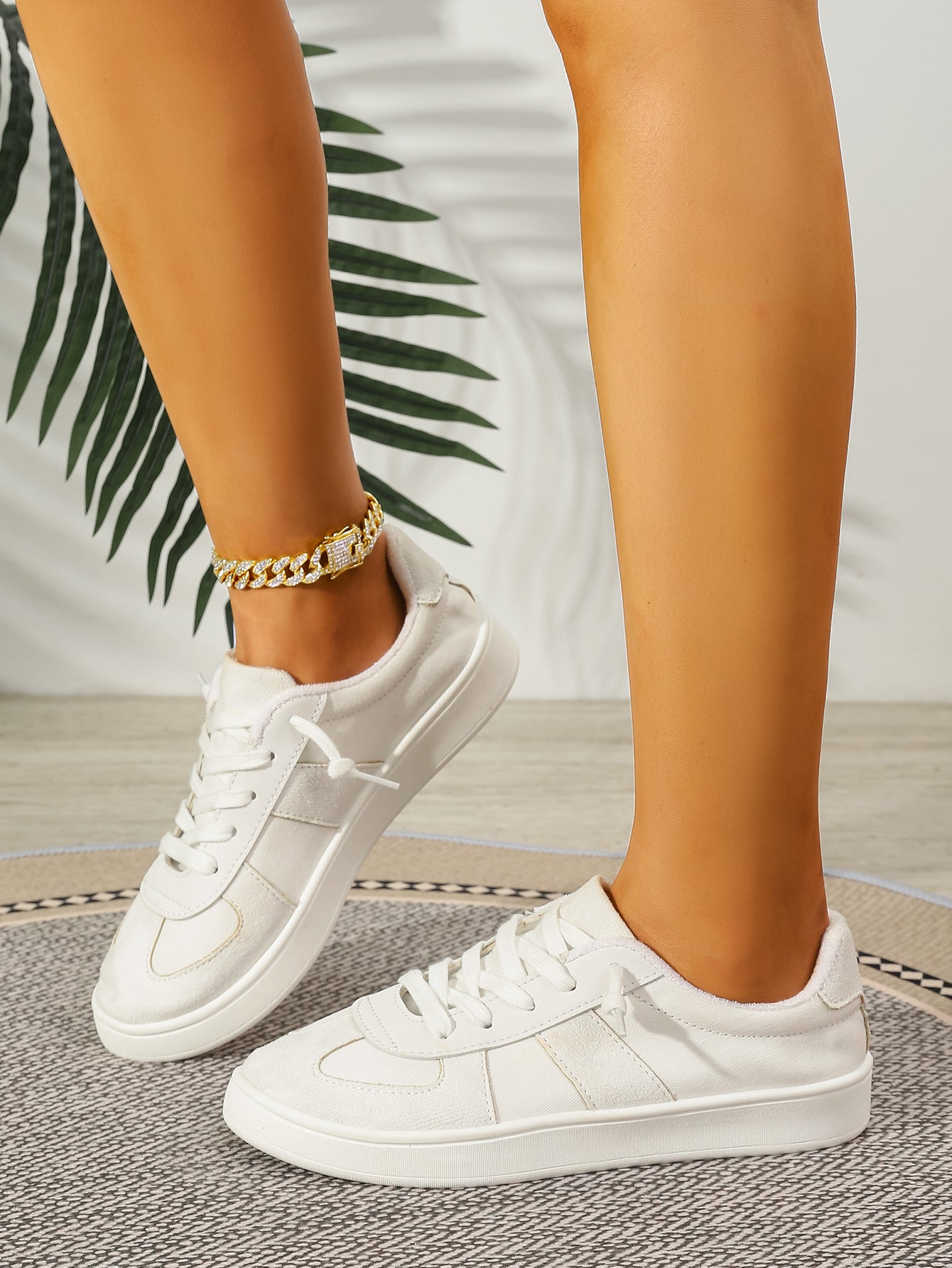 Women's Color Block Lace-Up Casual Sneakers