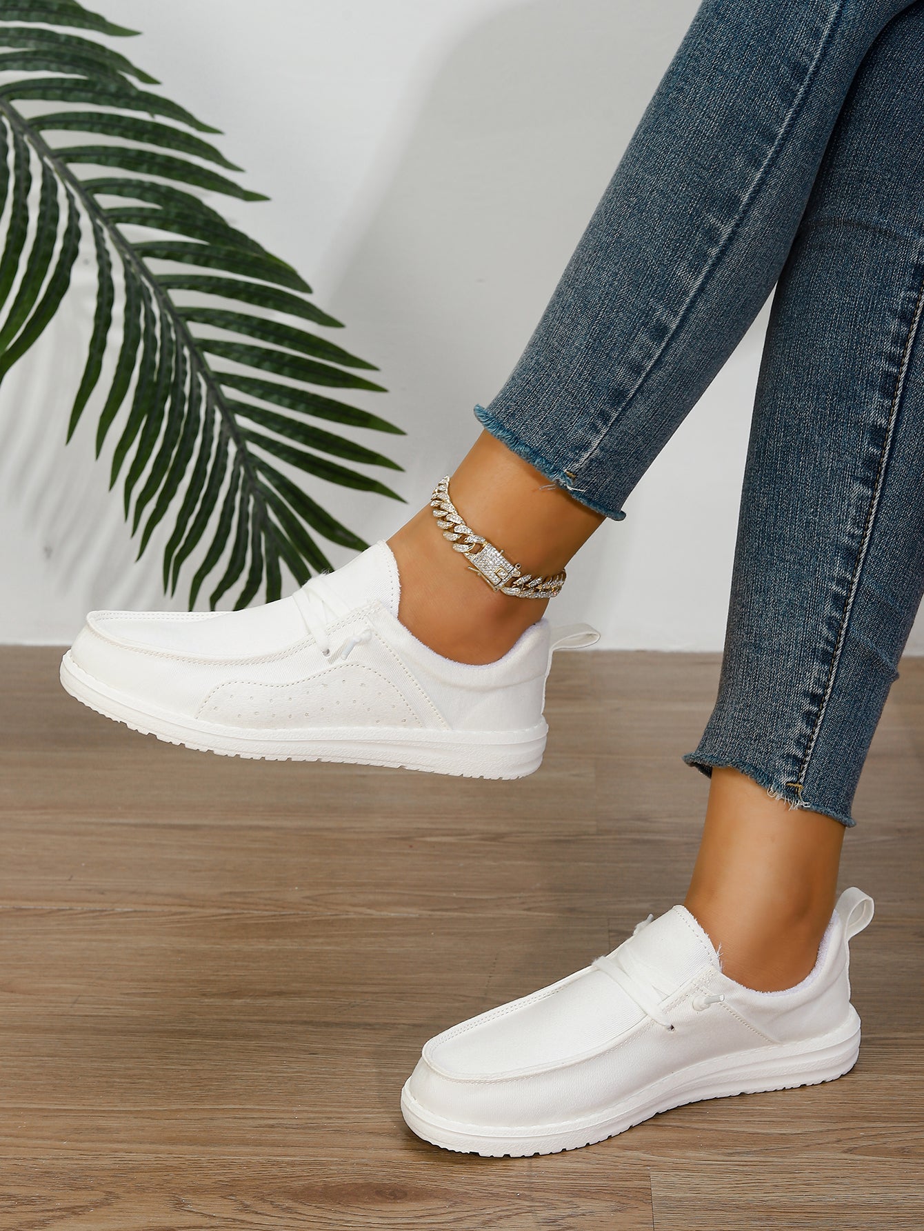 Women's White Slip-On Elastic Low-Top Sneakers